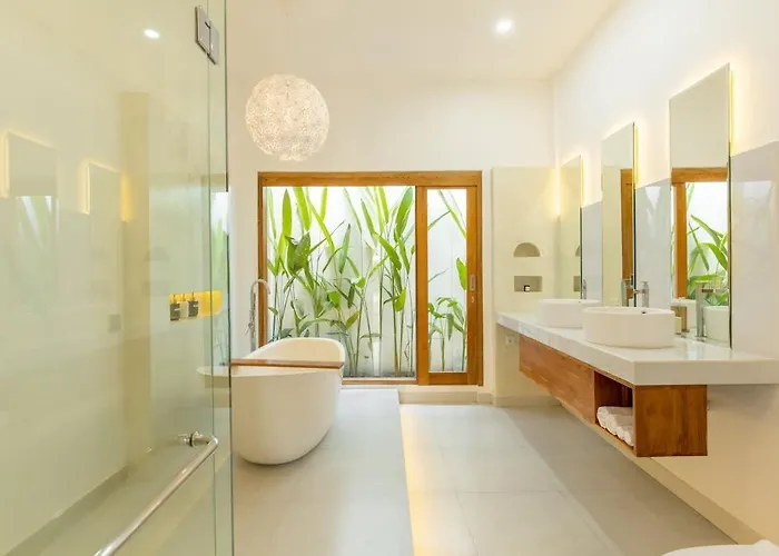 Elegant 1br Private Pool In Heart Of Ferienhaus *