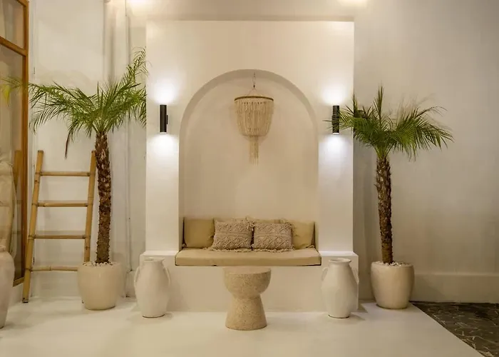 Elegant 1br Private Pool In Heart Of Canggu