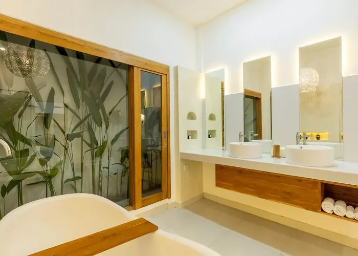 Ferienhaus Elegant 1br Private Pool In Heart Of Canggu
